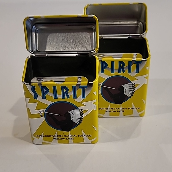 Vintage American Spirit Collectible Cigarette Tin Pack Yellow Silver  OS - Picture 4 of 8